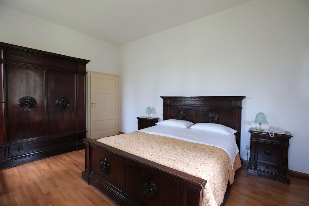 Il Castellaro Country House Перуджа Екстериор снимка
