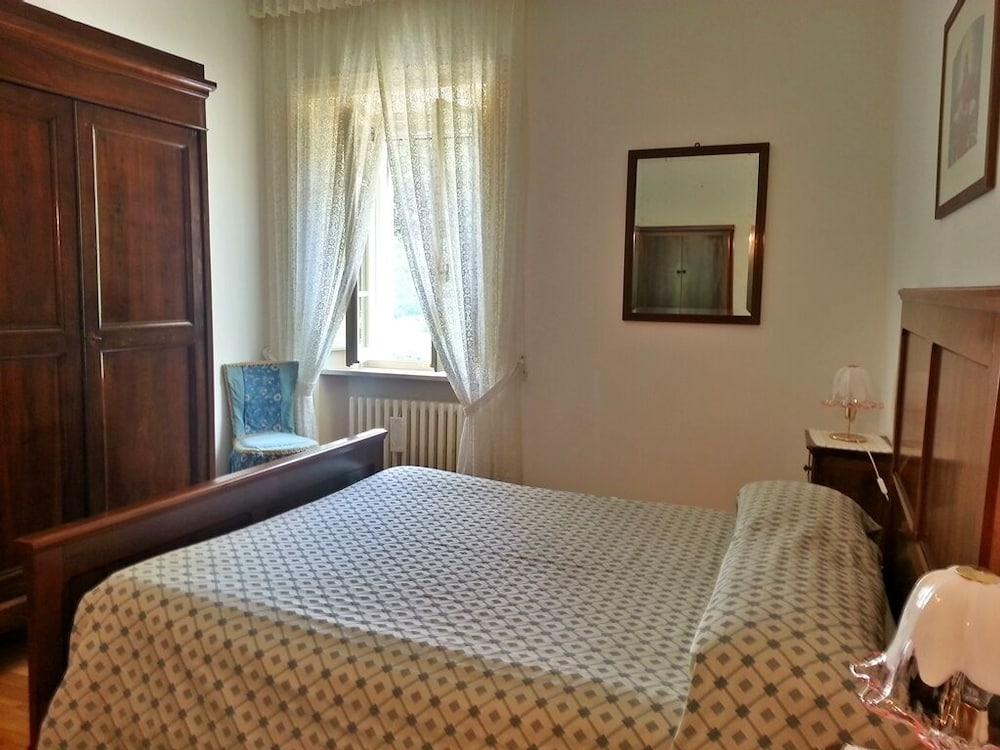Il Castellaro Country House Перуджа Екстериор снимка