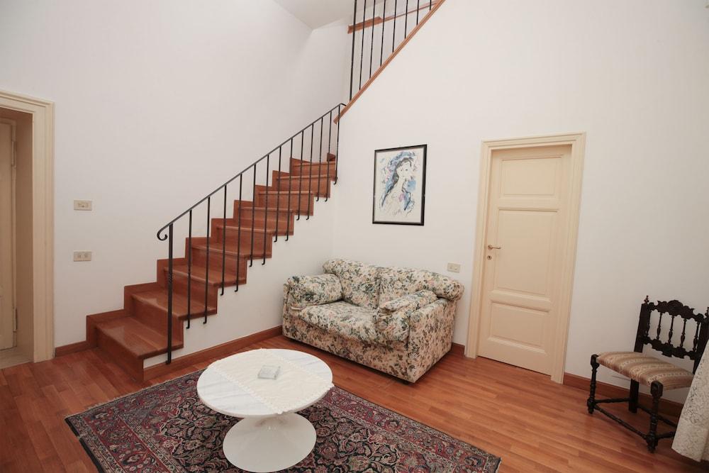 Il Castellaro Country House Перуджа Екстериор снимка