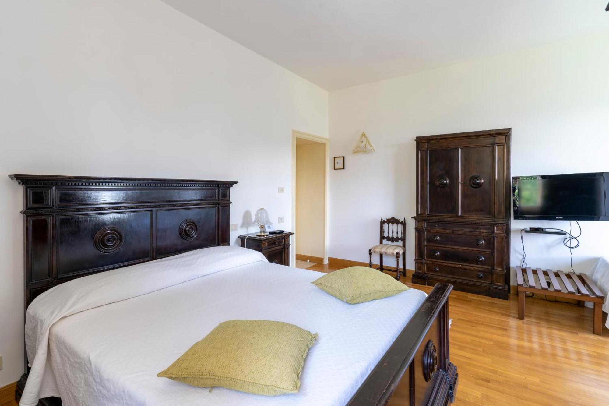 Il Castellaro Country House Перуджа Екстериор снимка